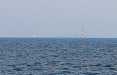 Việt Nam nên xoáy vào những điểm nào để khởi kiện Trung Quốc? ảnh 1